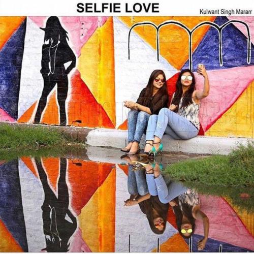 Selfie Love