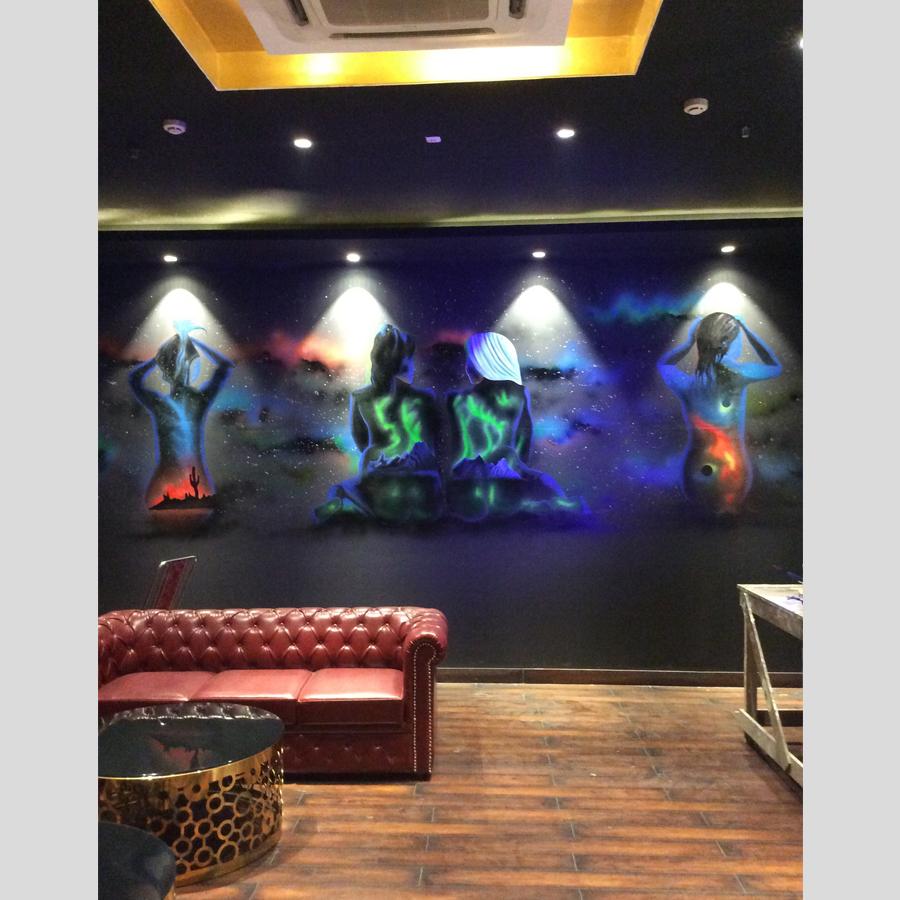 Galaxy within us- A sensual theme spread at the PDR of My Table(Club & bar), Varanasi